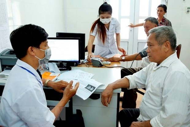 Developing grassroots healthcare top task in health-population programme ảnh 1