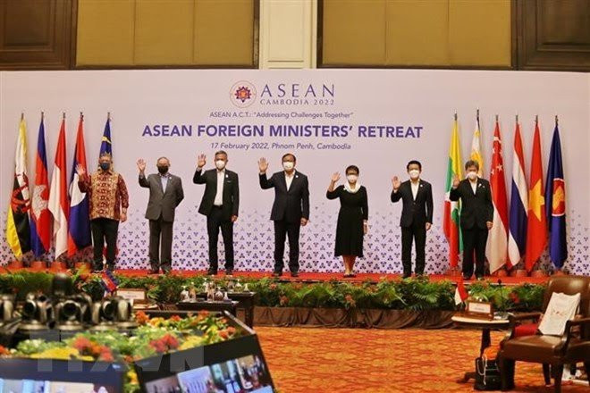 ASEAN FMs reaffirm commitment to full, effective implementation of RCEP ảnh 1 ASEAN FMs reaffirm commitment to full, effective implementation of RCEP ảnh 1