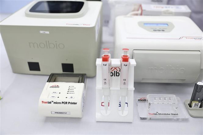 US presents tuberculosis detection tools, medications to Vietnam ảnh 1