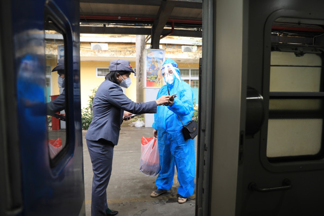 Vietnam Railway offers up to 50 percent discount to students after Tet ảnh 2