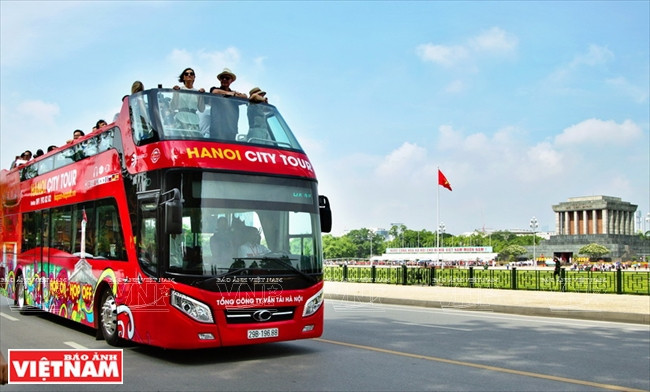 Hanoi expects to welcome 10 million tourists this year ảnh 1