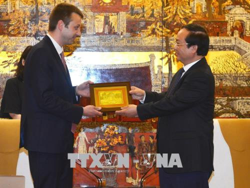 Hanoi, Greek city discuss ways to boost bilateral cooperation ảnh 1