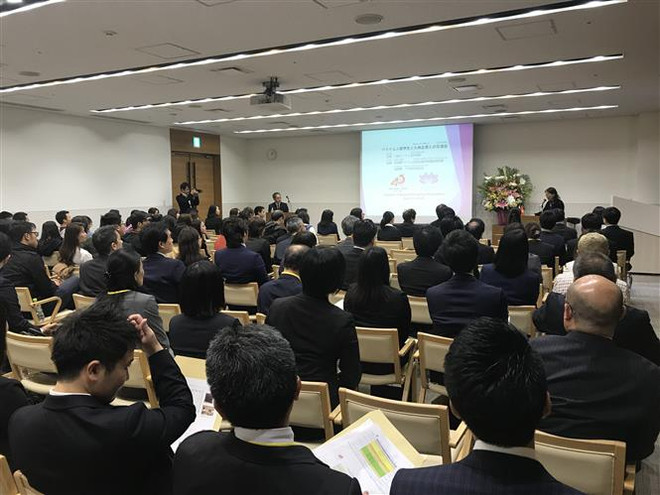 Japanese firms, Vietnamese students join exchange ảnh 1