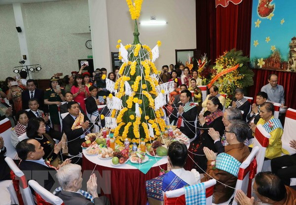 Lao traditional New Year celebrated in Hanoi ảnh 1 Lao traditional New Year celebrated in Hanoi ảnh 1
