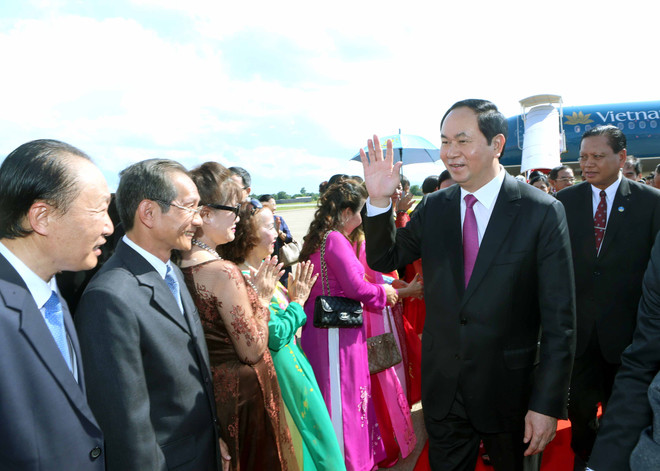 Vietnamese leader visits Champasak province of Laos ảnh 1 Vietnamese leader visits Champasak province of Laos ảnh 1