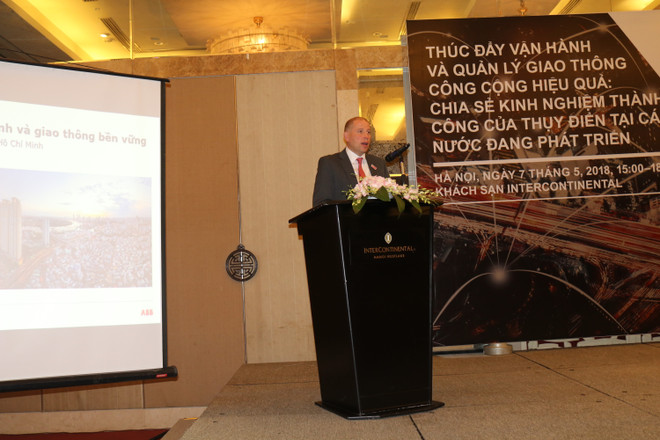 Vietnam advised to set clear vision for smart public transportation ảnh 3