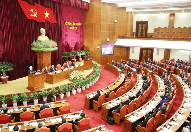 Party chief emphasizes personnel work at Party Central Committee session ảnh 1