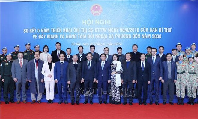 Directive 25 propels Vietnam’s multilateral diplomacy: conference ảnh 1