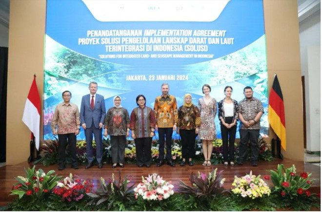 Indonesia, Germany cooperate to reduce land, sea degradation ảnh 1