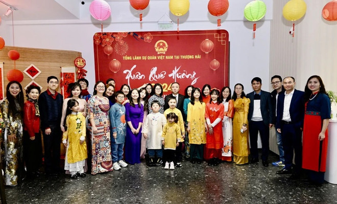 Homeland Spring programme held in Shanghai for OVs ảnh 1 Homeland Spring programme held in Shanghai for OVs ảnh 1