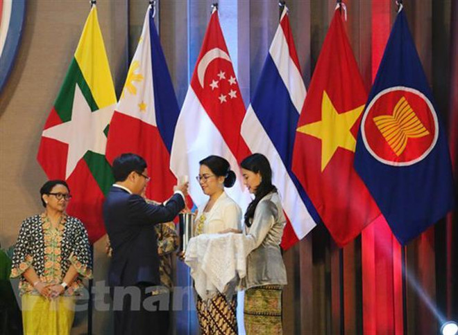 Deputy PM attends ASEAN anniversary celebration in Indonesia ảnh 4