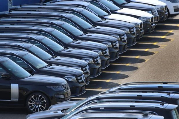 Auto sales fall 14 percent in August ảnh 1 Auto sales fall 14 percent in August ảnh 1