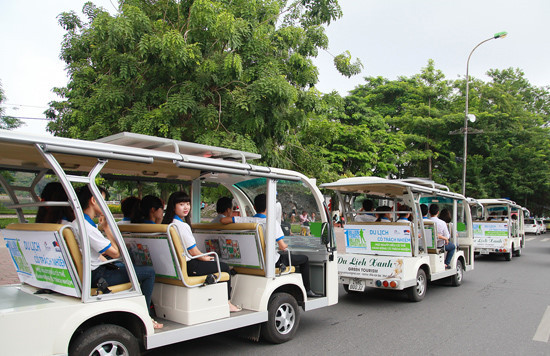 Hoi An to launch electric cars for tourists ảnh 1