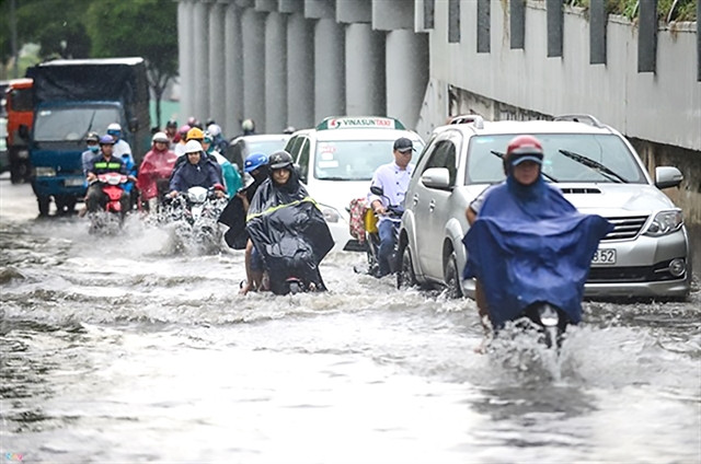 Poor urban development cause of flooding, congestion in HCM City: experts ảnh 1 Poor urban development cause of flooding, congestion in HCM City: experts ảnh 1