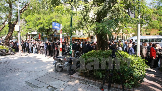 Vietnamese leaders pay homage to Cuban leader Fidel Castro ảnh 2 Vietnamese leaders pay homage to Cuban leader Fidel Castro ảnh 2