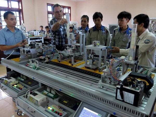 Tech training vital to adapt to Industry 4.0 ảnh 1