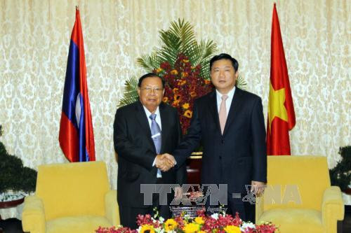 HCM City keen to consolidate friendship with Laos ảnh 1