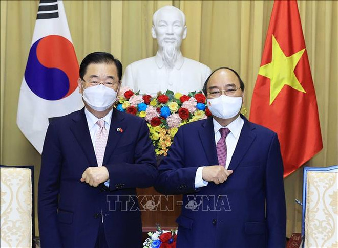 RoK calls for global solidarity in COVID-19 fight in FM meeting with ASEAN ảnh 1 RoK calls for global solidarity in COVID-19 fight in FM meeting with ASEAN ảnh 1