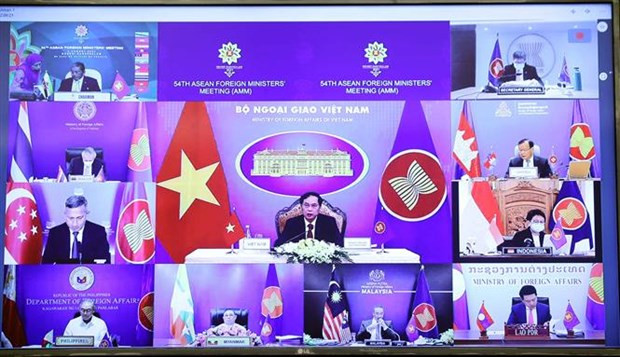 Vietnam attends 54th ASEAN Foreign Ministers’ Meeting ảnh 1 Vietnam attends 54th ASEAN Foreign Ministers’ Meeting ảnh 1