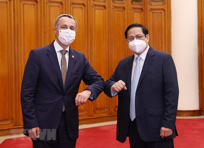 Prime Minister thanks Switzerland for timely help amid COVID-19 ảnh 1 Prime Minister thanks Switzerland for timely help amid COVID-19 ảnh 1