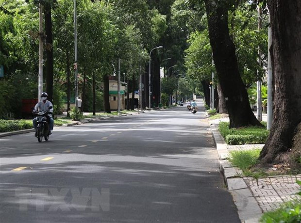 HCM City extends social distancing for two more weeks ảnh 1