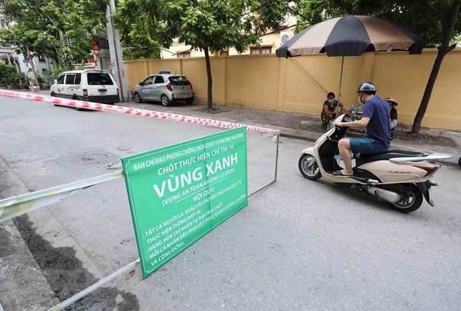Hanoi sets up first 'green zones' COVID-free areas ảnh 1 Hanoi sets up first 'green zones' COVID-free areas ảnh 1