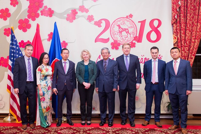 Officials applaud successful Vietnam-US relations in 2017 ảnh 1