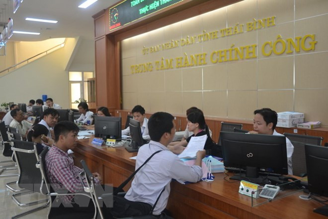 Prime Minister urges stronger efforts to build e-Government ảnh 1