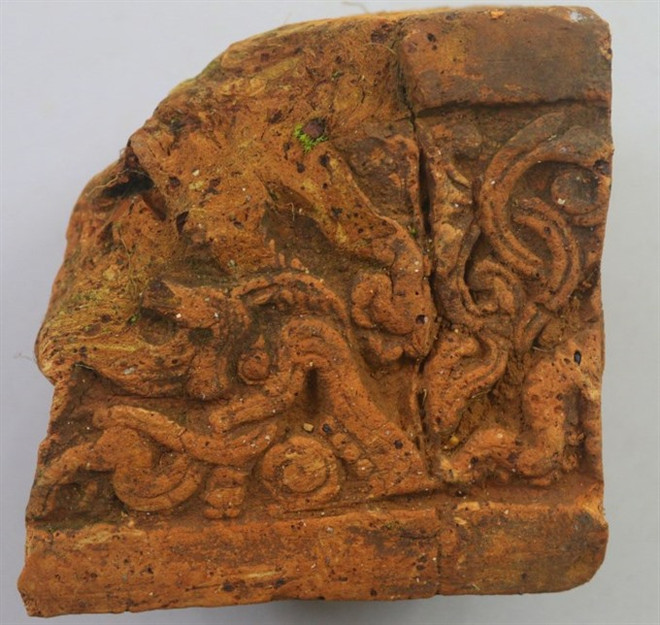 700-year-old clay mould unearthed in central province ảnh 2