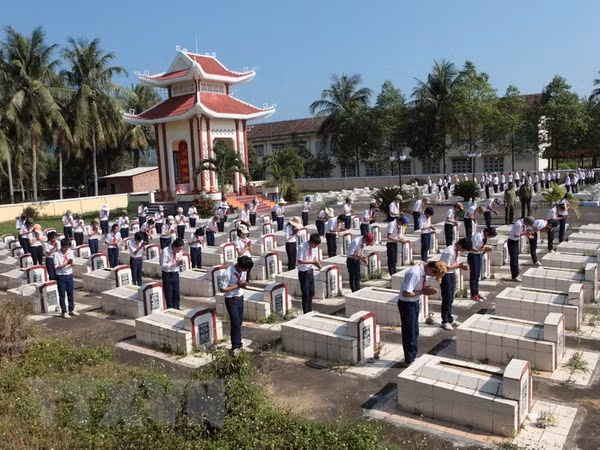 Portal on martyrs, graves, cemeteries to be announced in July ảnh 1