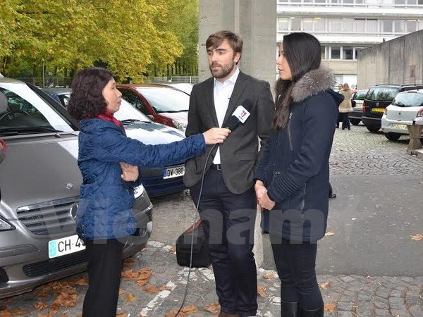 Another working session held in AO lawsuit in France ảnh 1