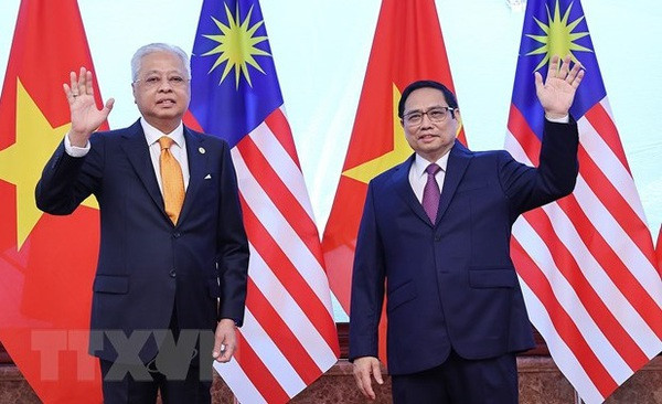 Malaysian PM concludes official visit to Vietnam ảnh 1