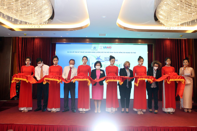 Da Nang launches economic and efficient use of energy awards ảnh 1 Da Nang launches economic and efficient use of energy awards ảnh 1
