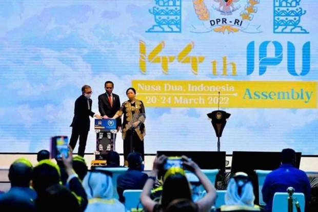 Vietnam active at 144th IPU Assembly, related meetings ảnh 1 Vietnam active at 144th IPU Assembly, related meetings ảnh 1
