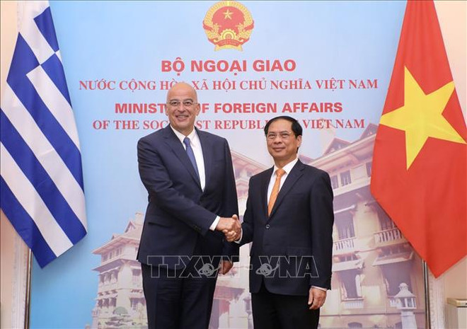 Vietnamese, Greek FMs hold talks ảnh 1