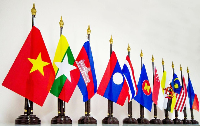 Integration into ASEAN - stepping stone for Vietnam’s int’l economic integration ảnh 1