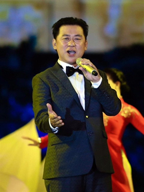 Music gala raises funds for soldiers protecting borders, islands ảnh 1