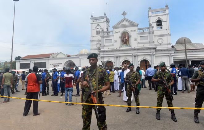 Vietnamese leaders convey condolences over bombing series in Sri Lanka ảnh 1