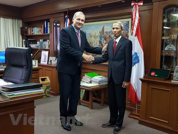 Ambassador works to boost Vietnam-Paraguay cooperation ảnh 1