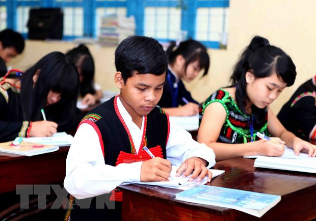 Project to improve ethnic minority children’s access to education ảnh 1