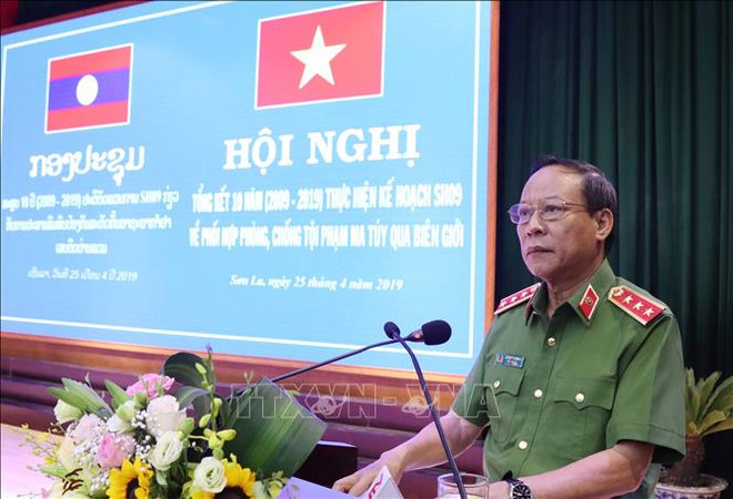 Son La reviews 10-year anti-drug trafficking with north Laos ảnh 1