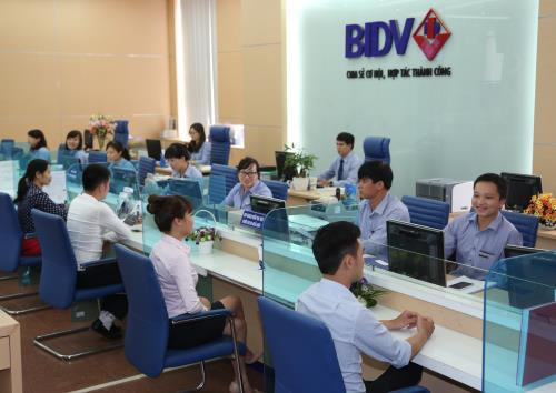 Commercial banks report high profits in 2017 ảnh 1 Commercial banks report high profits in 2017 ảnh 1