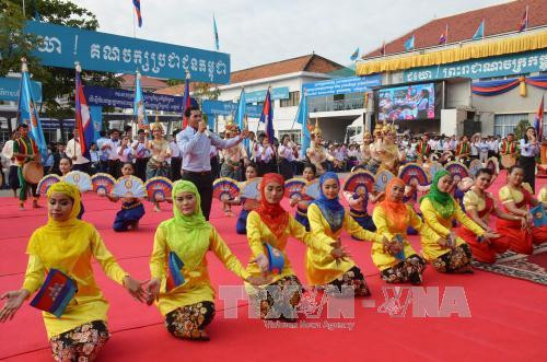 Cambodia’s largest-ever ceremony marks victory day over Pol Pot ảnh 2 Cambodia’s largest-ever ceremony marks victory day over Pol Pot ảnh 2