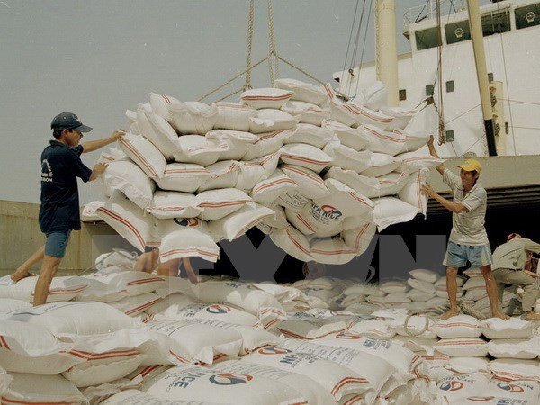 MARD works to remove obstacle for agro-forestry-fishery export ảnh 1