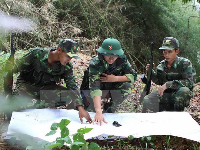 Vietnam, Laos hold talks on illegal migration prevention ảnh 1