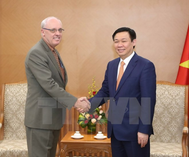  Deputy PM welcomes US public policy professor ảnh 1