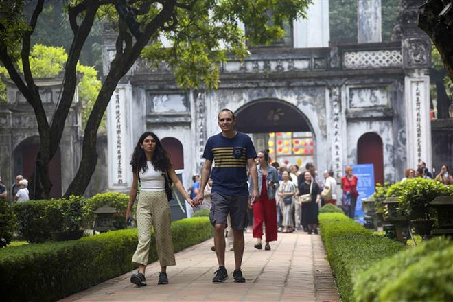 Vietnam serves 12.6 million international tourists in 2023 ảnh 2 Vietnam serves 12.6 million international tourists in 2023 ảnh 2