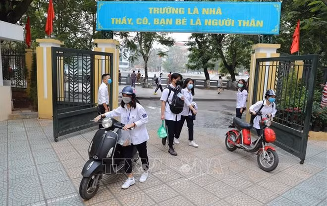 PM orders drastic measures to ensure traffic safety for students ảnh 1