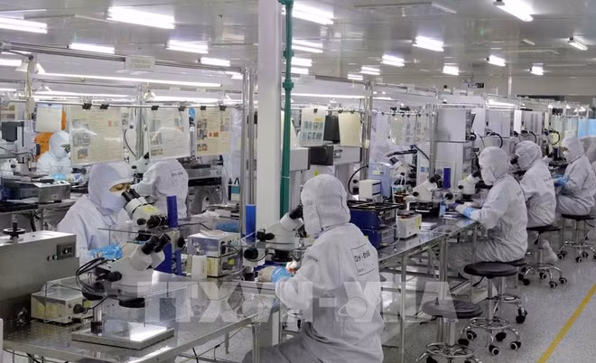 Vietnam has room to develop high-value manufacturing: Cushman & Wakefield ảnh 1