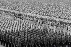 Memorable moments in the military parade marking National Day in 1975